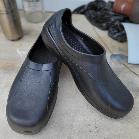 Men's TredSafe shoes simular to crocs size 13 - Picture 2 of 6